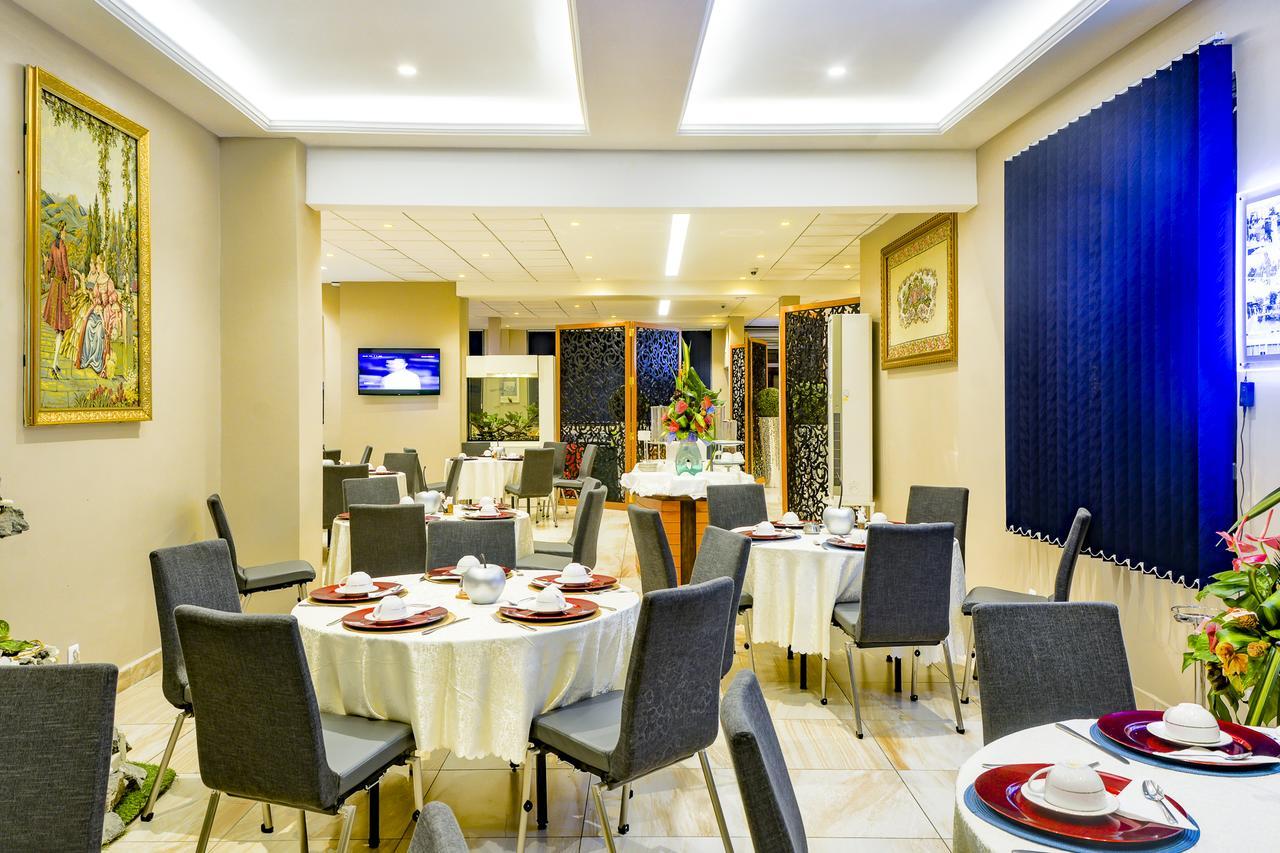 Hotel La Falaise Bonanjo Douala Exterior photo